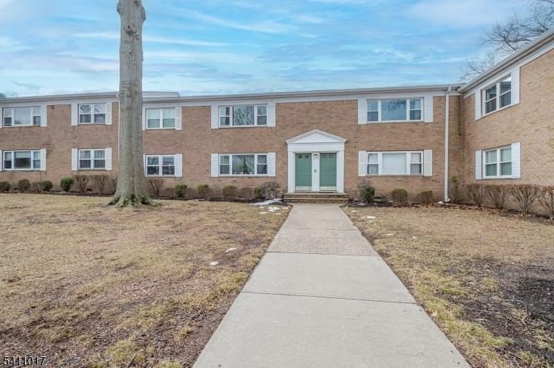 161 Evergreen Rd #12B