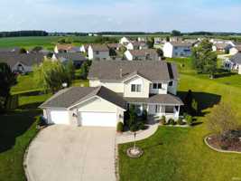 featured image of 12426 Cliff View Ct