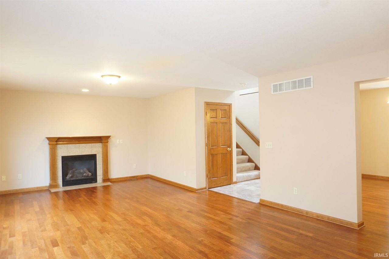 12426 Cliff View Ct - Photo 4 of 25