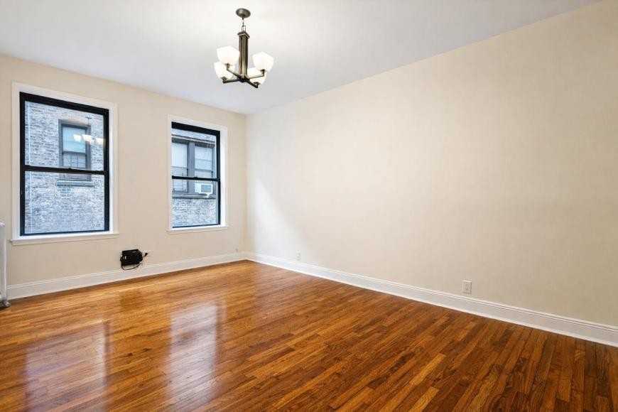 300 Fort Washington Ave - Photo 2 of 10