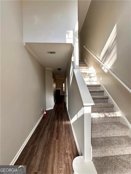 4163 Rogers Creek Ct - Photo 3 of 17