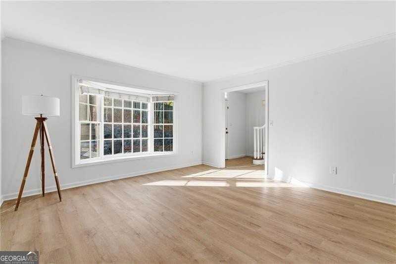 6520 Roswell Rd Unit 79 #79 - Photo 7 of 23