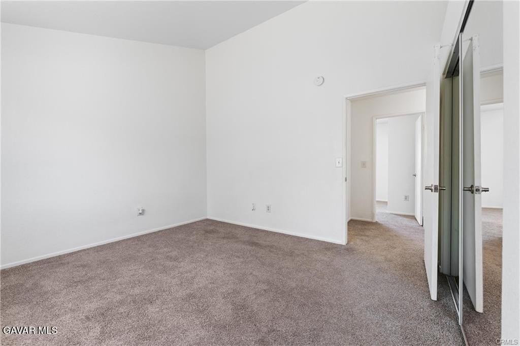 2258 Gregory Ave - Photo 6 of 16