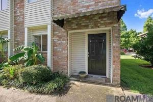 featured image of 2715 S Roth Ave #D