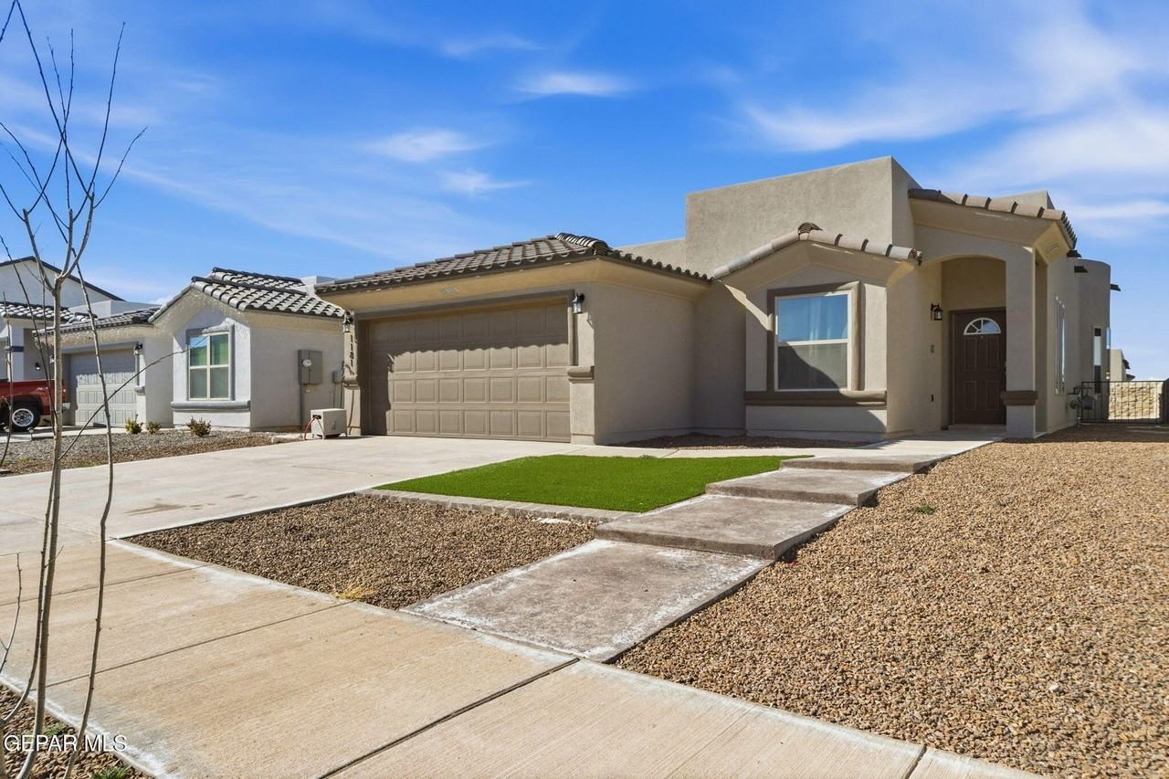 1181 Summer Rain St - Photo 2 of 27