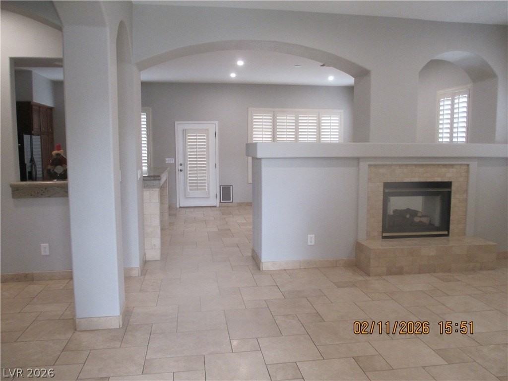 9152 Imperial Castle Ct - Photo 4 of 35