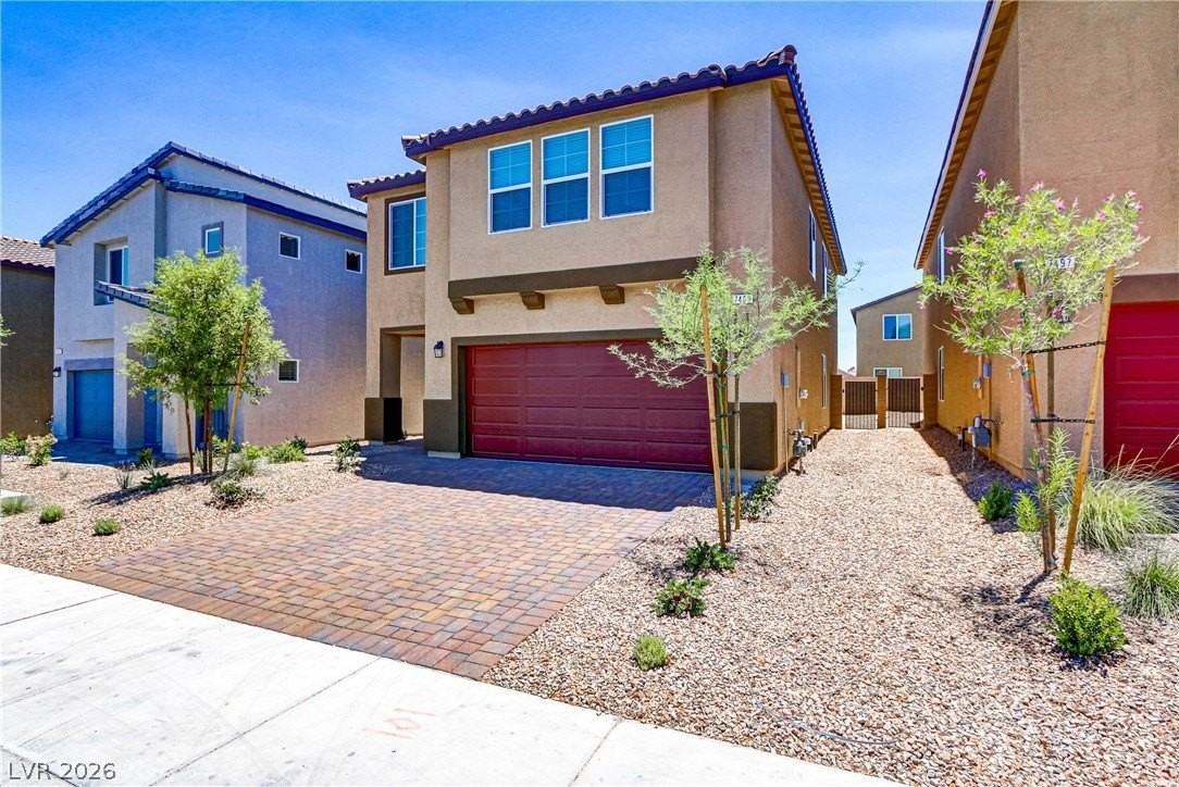 7489 Blue Lotus Ave - Photo 2 of 41