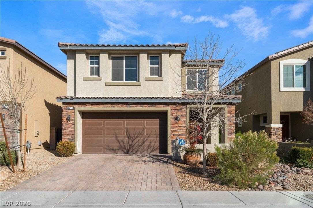 4436 Stardusk Falls Ave