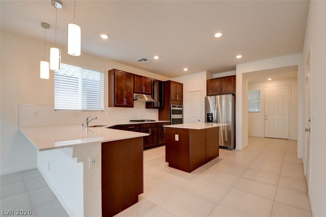 6841 Toll Mountain St - Photo 5 of 20