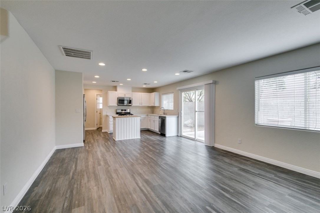 1413 Arc Dome Ave - Photo 5 of 20