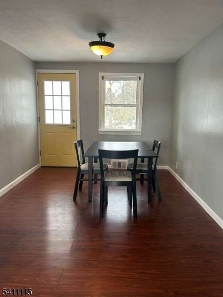 36 Kate Ln - Photo 2 of 15