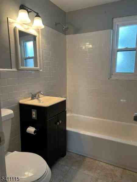 36 Kate Ln - Photo 6 of 15