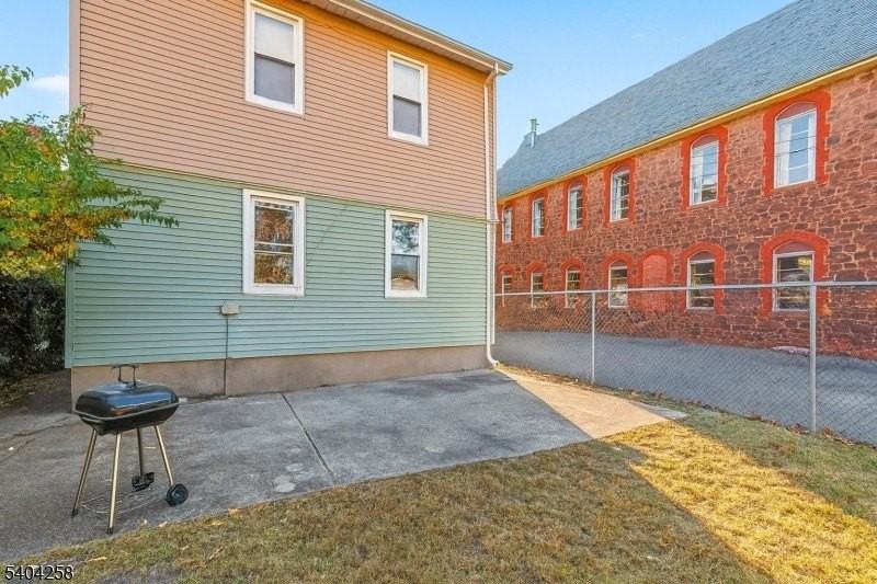 28 State St #2 - Photo 7 of 8