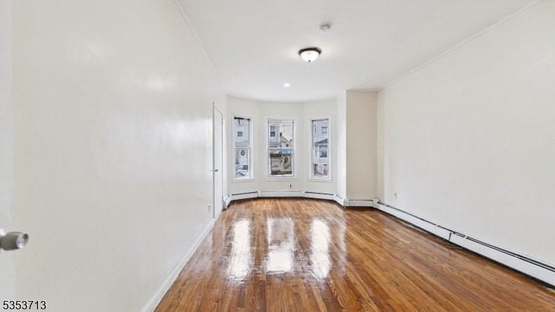 253 Franklin St #1 - Photo 4 of 10