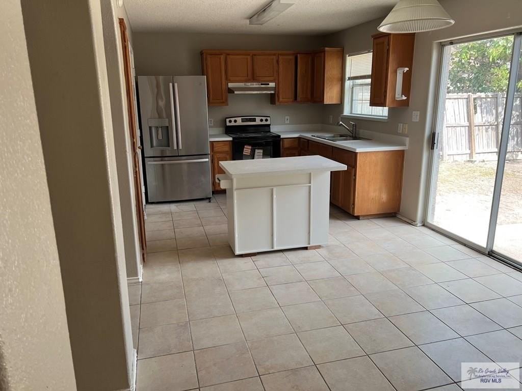 6652 Noble Pne - Photo 4 of 9