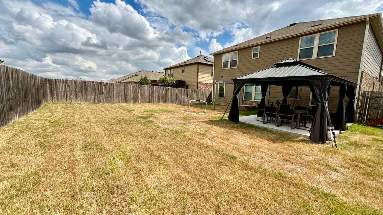 Monterosso Dr - Photo 2 of 16