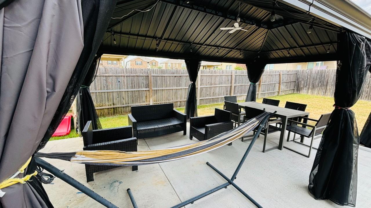 Monterosso Dr - Photo 4 of 16