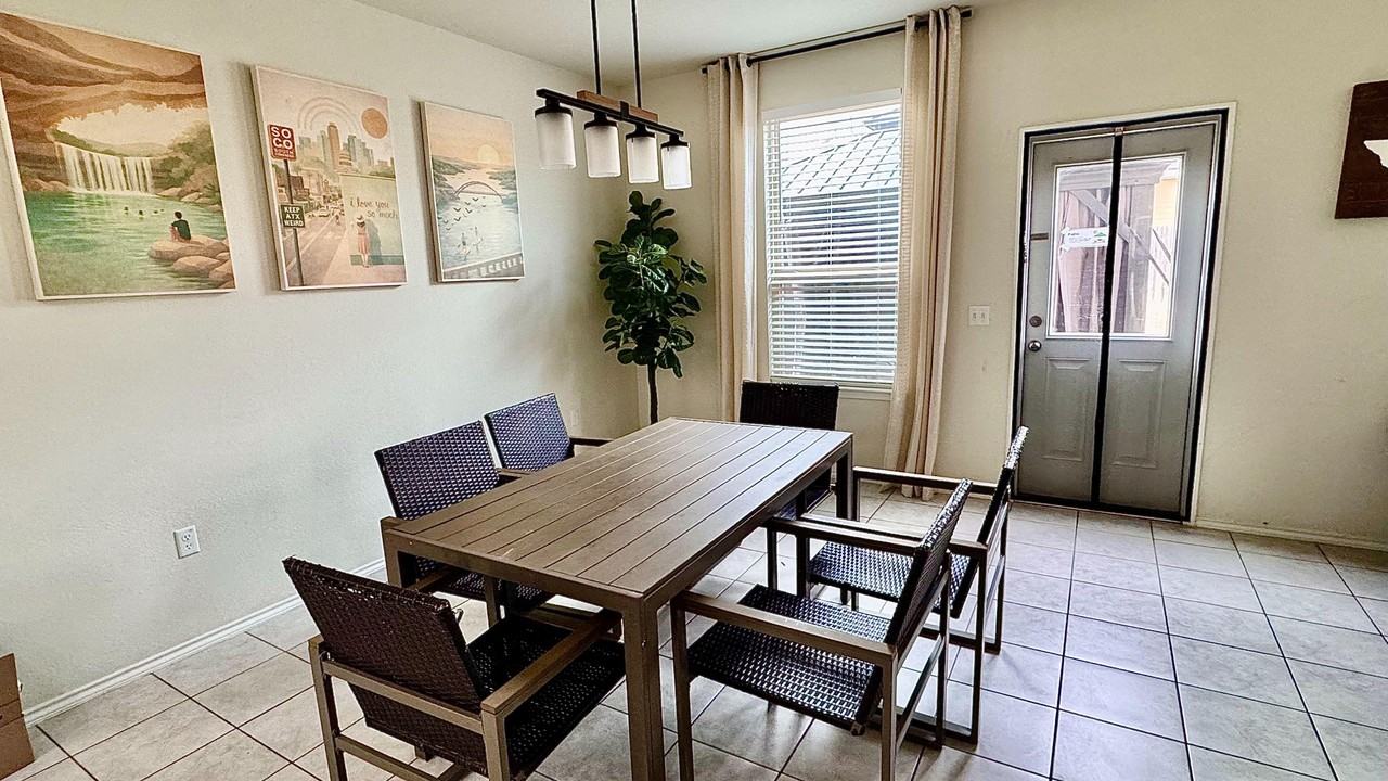 Monterosso Dr - Photo 5 of 16