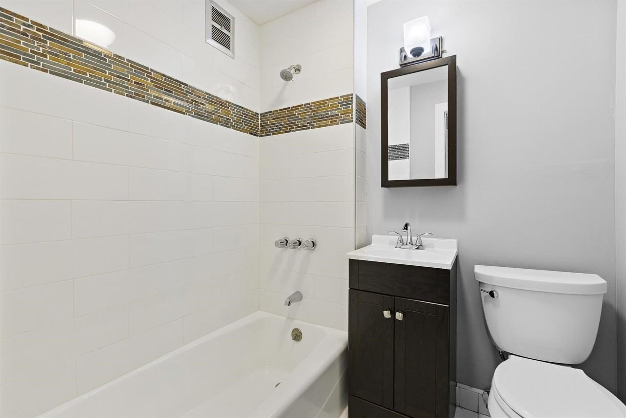 117 57th St #2 - Photo 6 of 8