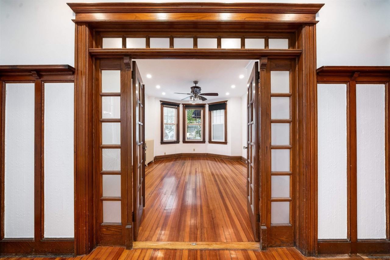 1142 89th St #2 - Photo 5 of 17