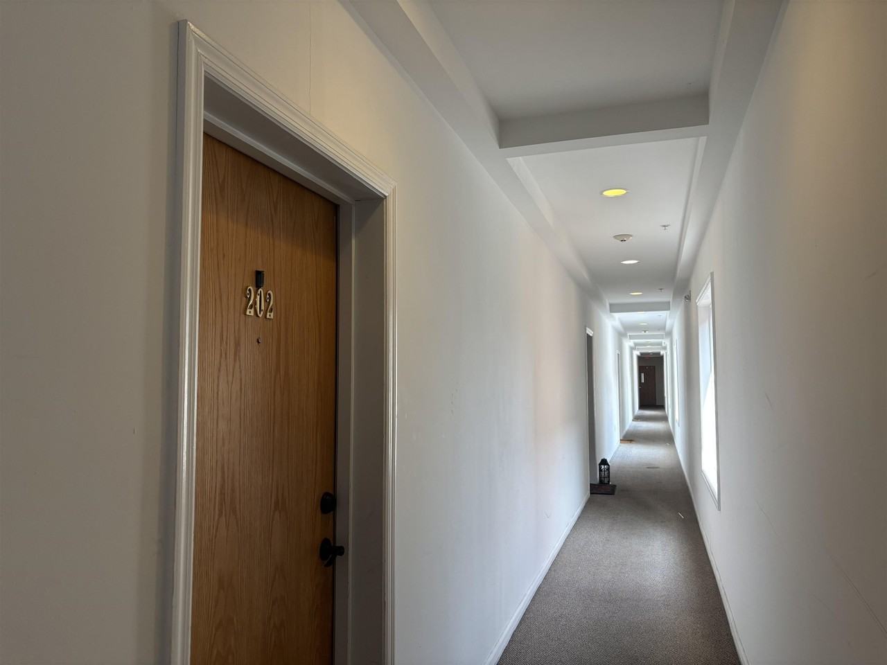 528 52nd St #202 - Photo 3 of 16