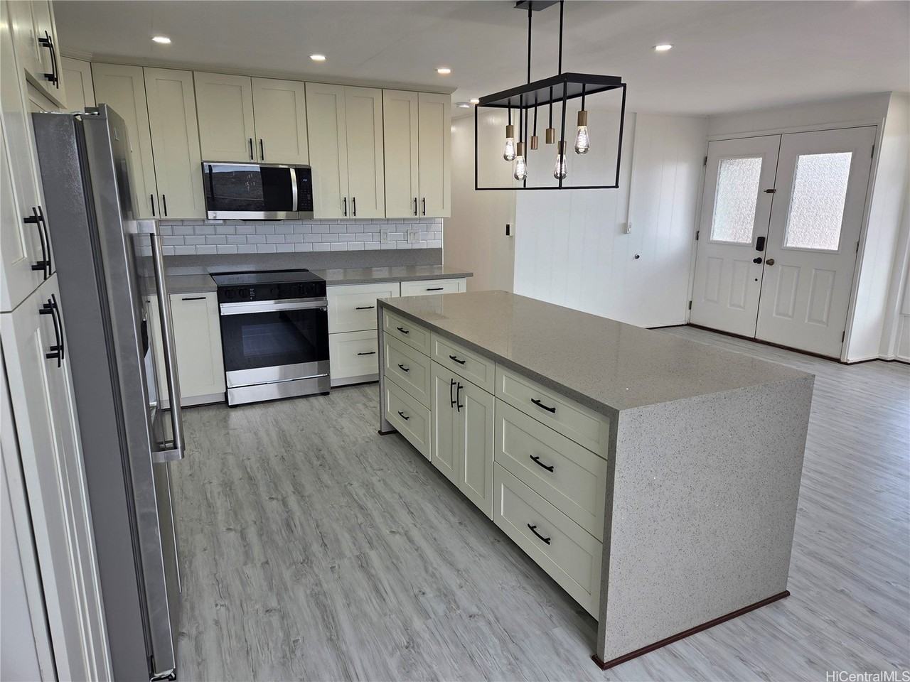 94-366 Kipou St - Photo 4 of 18