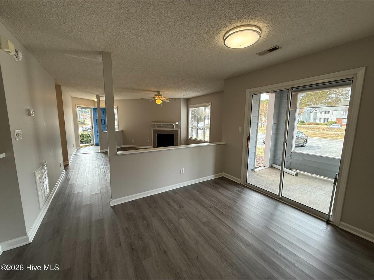 107 Breezewood Dr Apt A #A - Photo 3 of 10