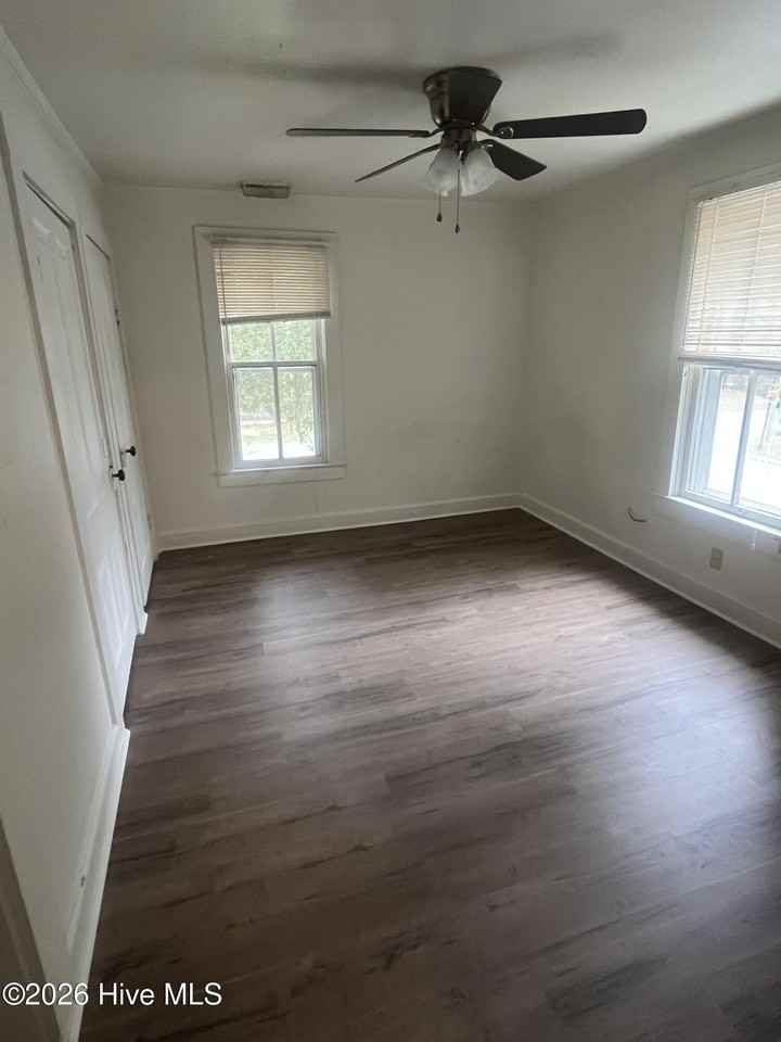 310 N Bennett St Apt 2 #2 - Photo 3 of 6