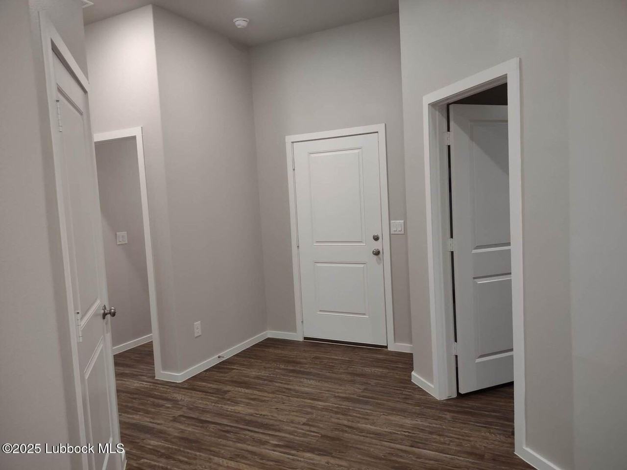 2121 N Jayton Ave Unit A #A - Photo 2 of 18