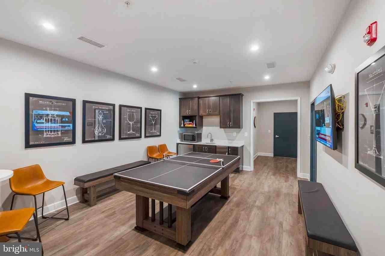 13210 Petrel St - Photo 5 of 36