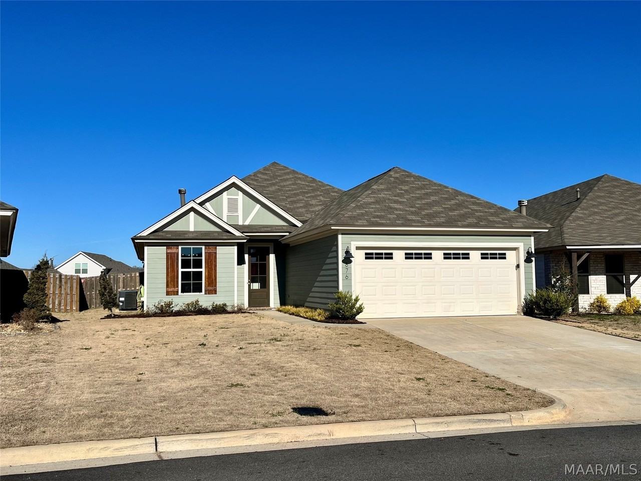 876 Hedgefield Way - Photo 3 of 50