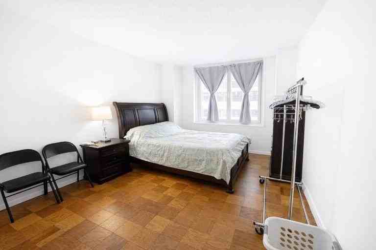 230 W 55th St #17C - Photo 5 of 8