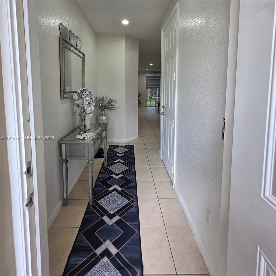 2612 Sw 81st Ter #206 - Photo 3 of 41