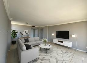 1470 Ne 123rd St #A1016 - Photo 1 of 1