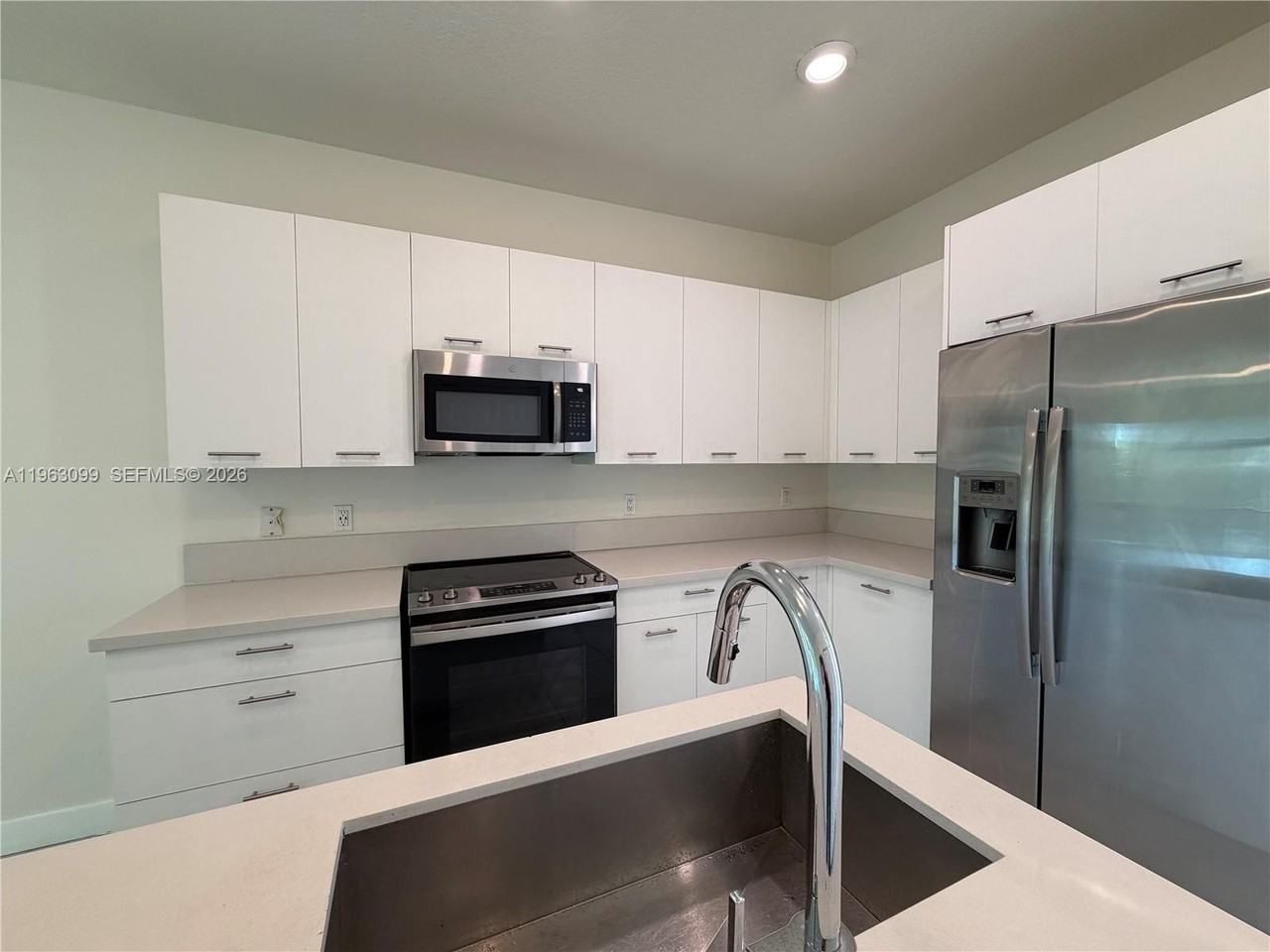 4640 Nw 84th Ave #47 - Photo 5 of 19