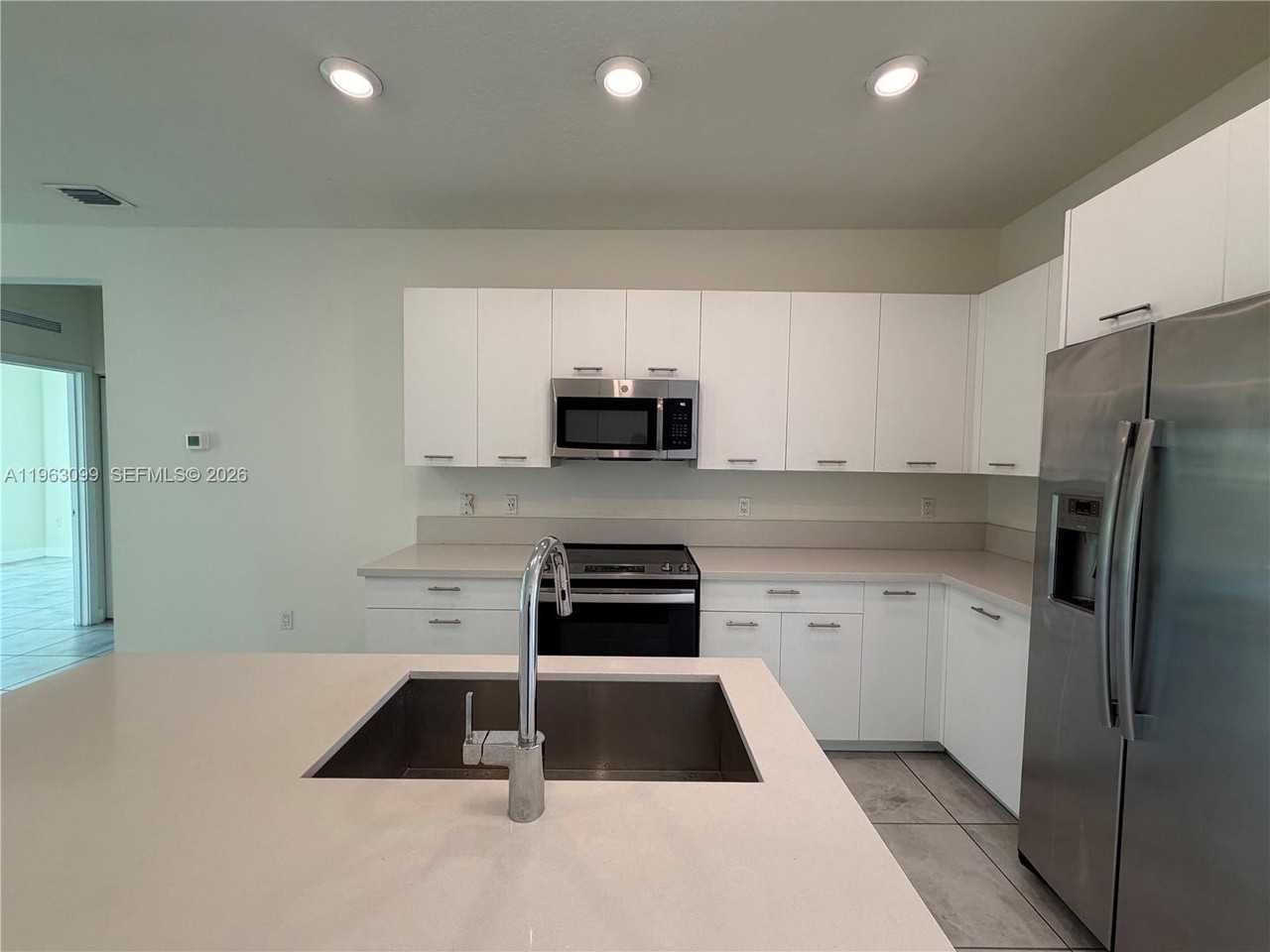 4640 Nw 84th Ave #47 - Photo 6 of 19