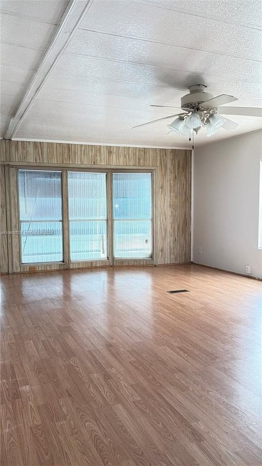 11898 Flotilla Pl #0 - Photo 6 of 22