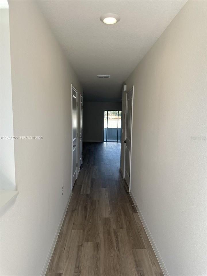 8194 Sw 67th Ave #0 - Photo 5 of 14