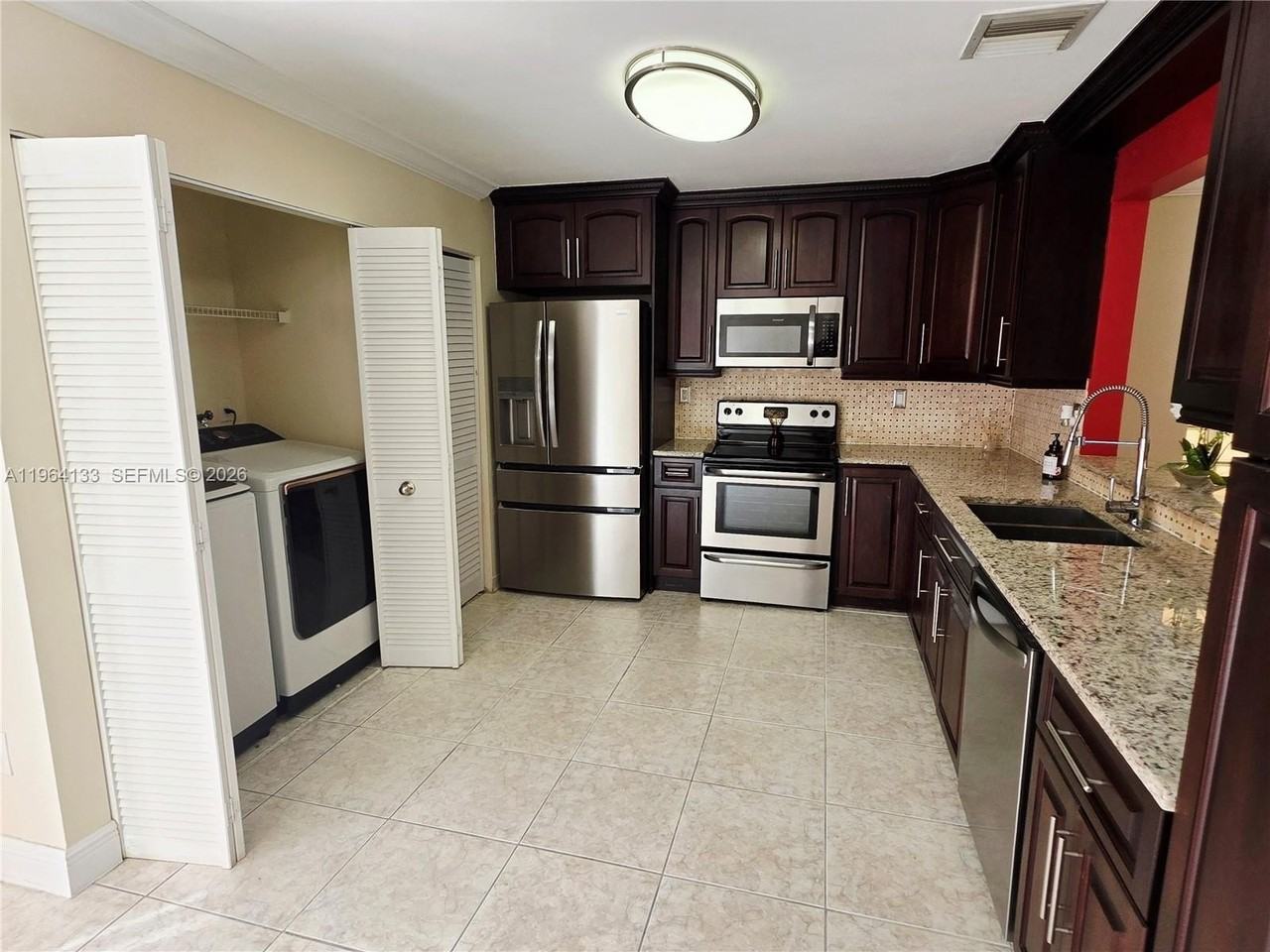 15222 Sw 111th St #15222 - Photo 2 of 29