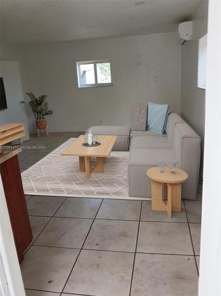 10417 Nw 6th Ave #BACK - Photo 2 of 8