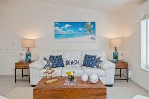 featured image of 133 Silver Palm Ave