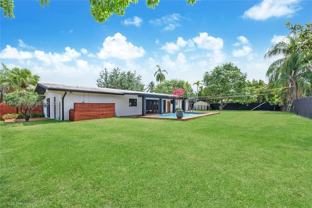 8270 Sw 130th St - Photo 1 of 1