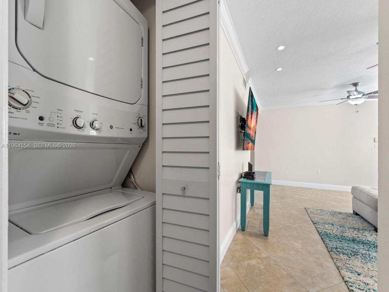 40 High Point Rd #D102 - Photo 5 of 37