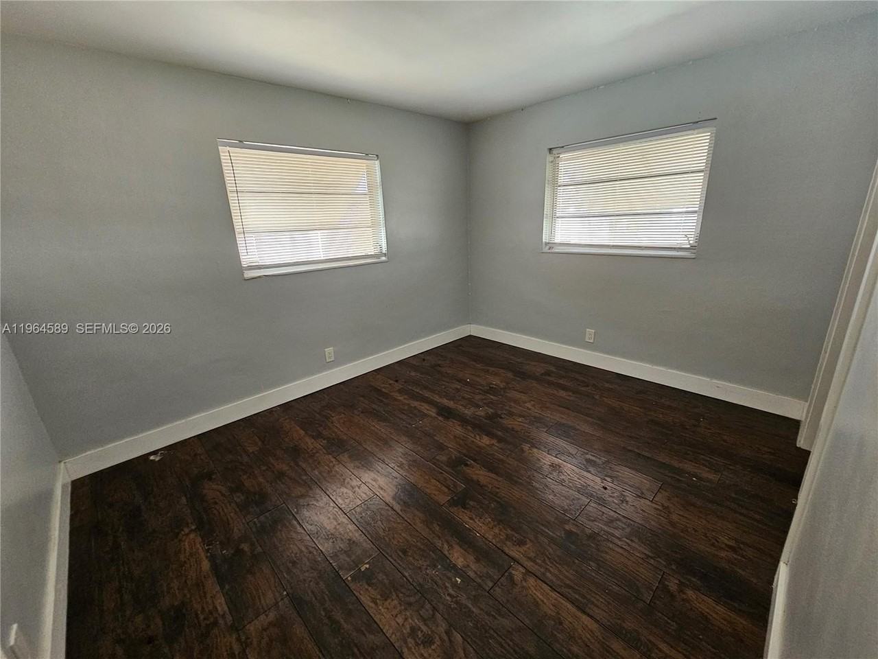 7501 Pierce St #0 - Photo 6 of 10