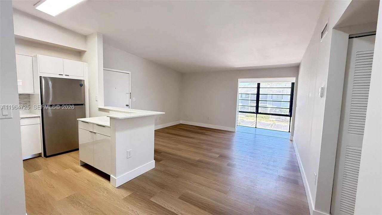 9705 Hammocks Blvd #201 - Photo 5 of 14