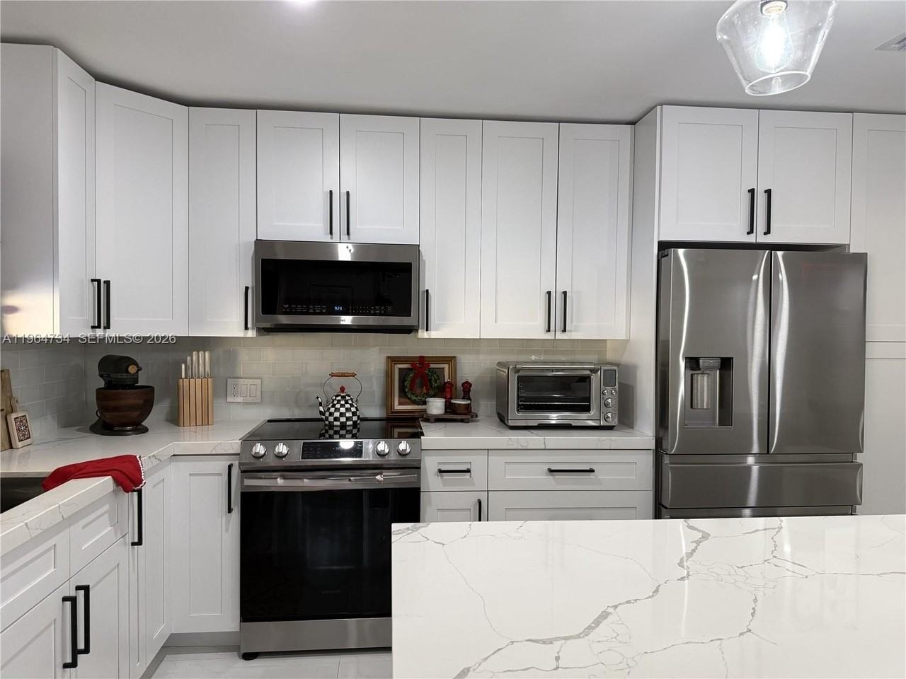 15896 Kilmarnock Dr #15896 - Photo 7 of 29