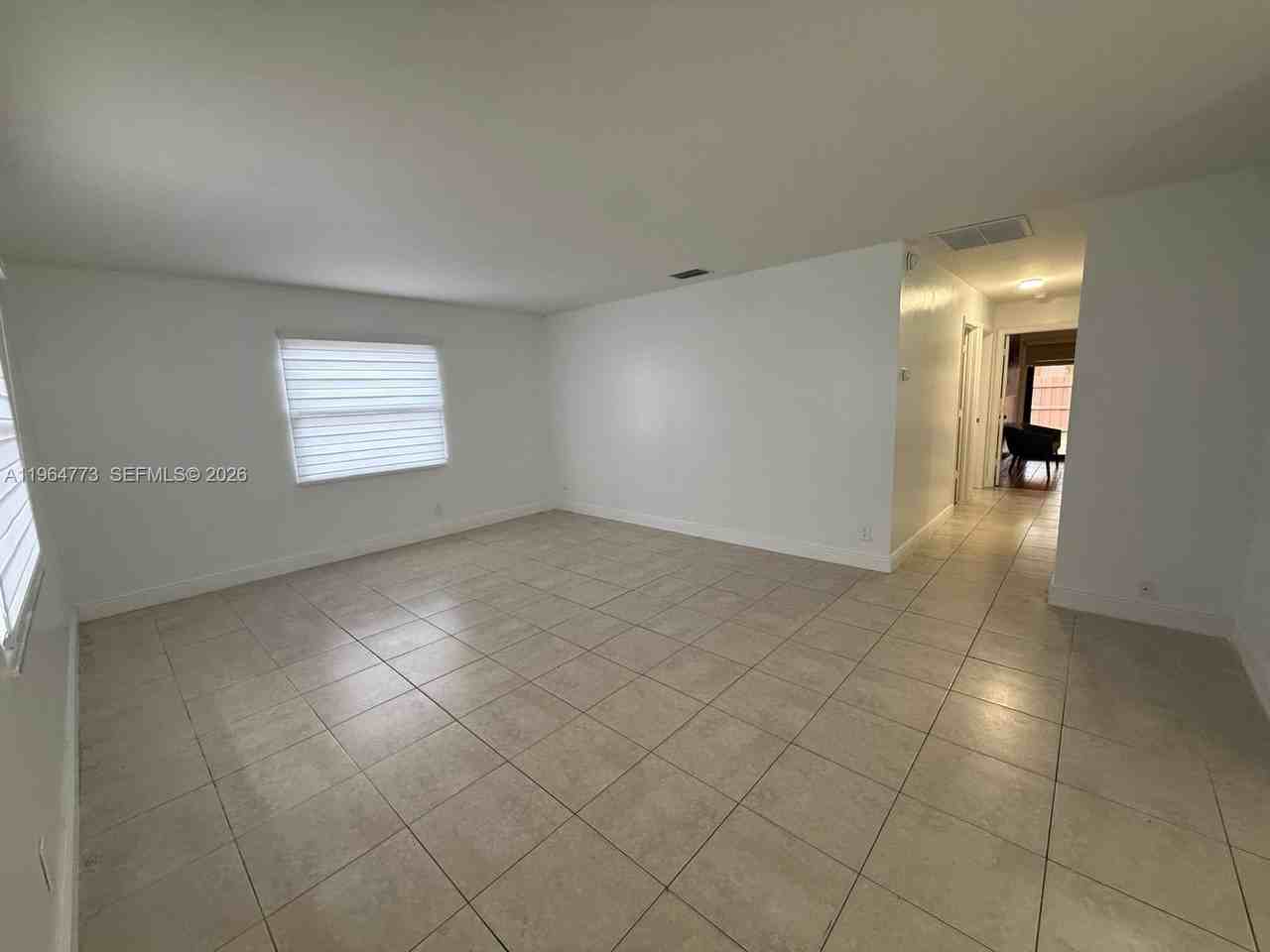 4403 Nw 4th Ave #4403 - Photo 3 of 23