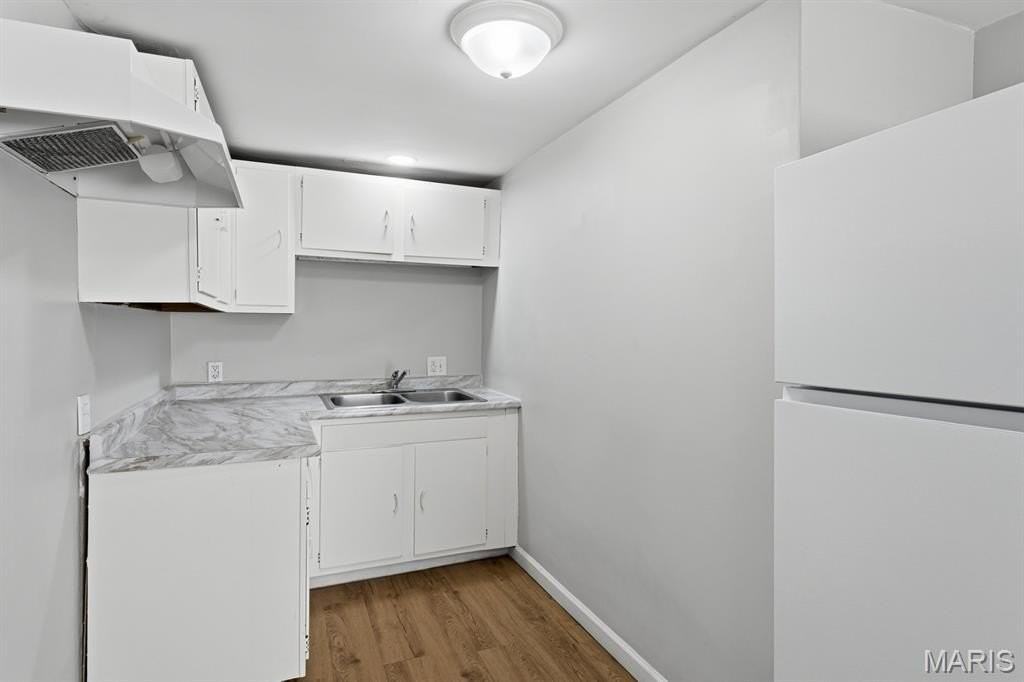 65 Hi Pointe Dr - Photo 2 of 6