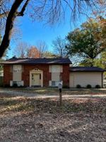 featured image of 1 Braquewood Ct