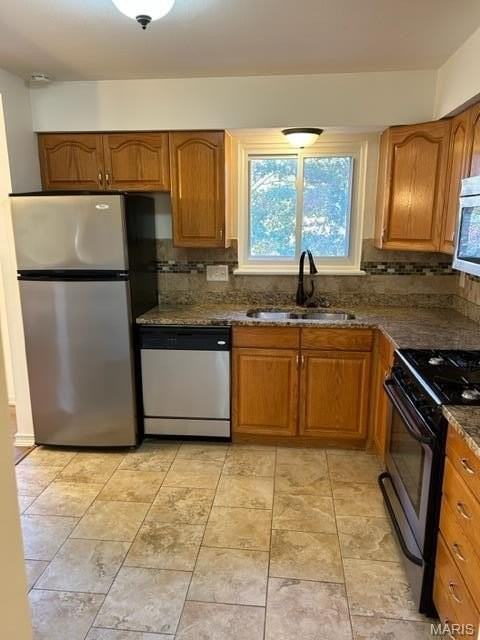 1 Braquewood Ct - Photo 5 of 23